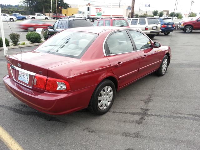 2004 Kia Optima Open-top