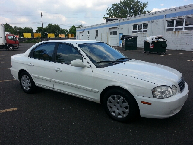 2005 Kia Optima Elk Conversion Van