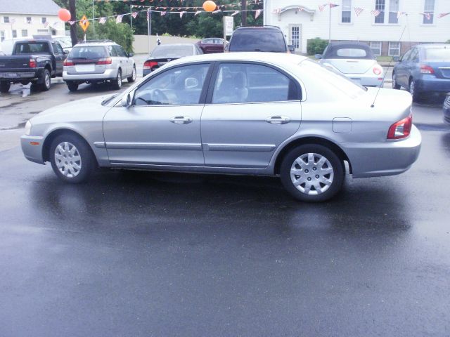 2005 Kia Optima Elk Conversion Van