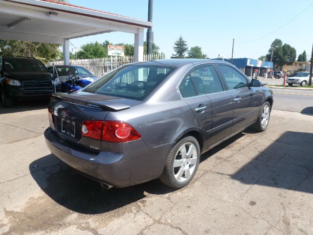 2007 Kia Optima Open-top