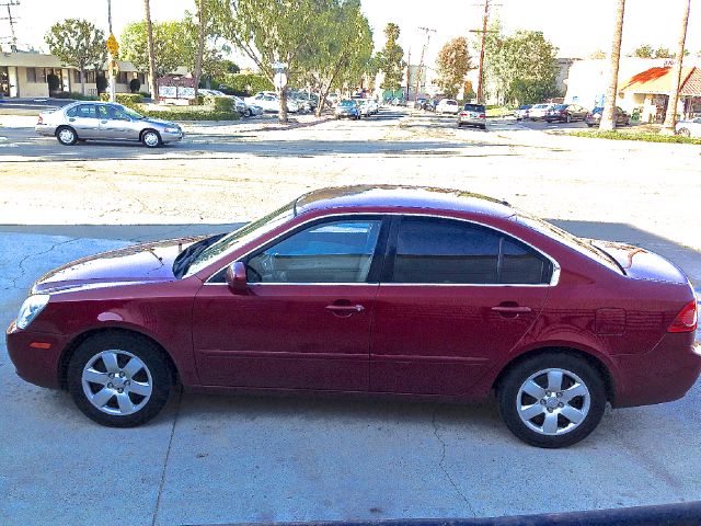 2007 Kia Optima Elk Conversion Van