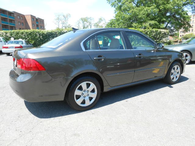 2009 Kia Optima Elk Conversion Van