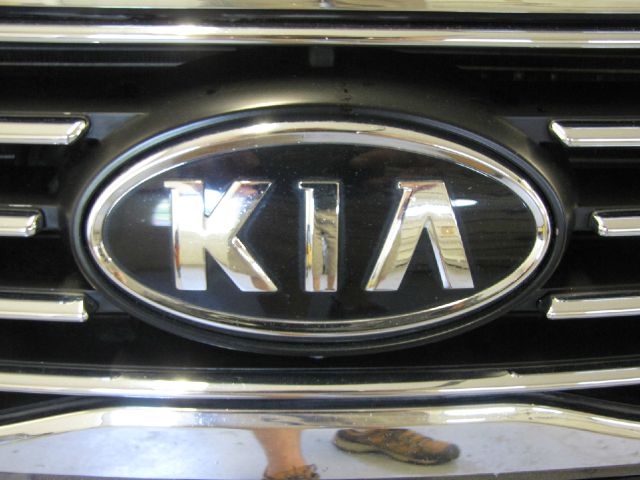 2009 Kia Optima Open-top