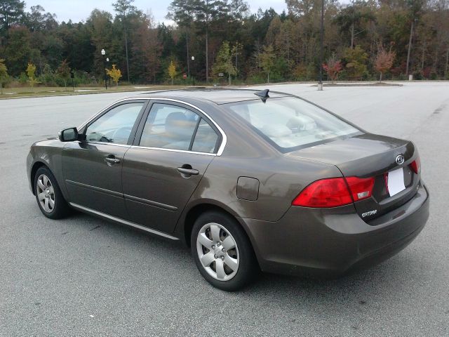 2009 Kia Optima Elk Conversion Van