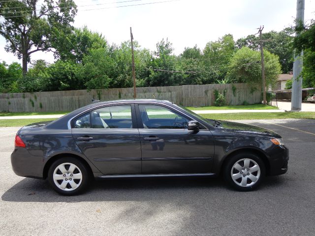 2010 Kia Optima Elk Conversion Van