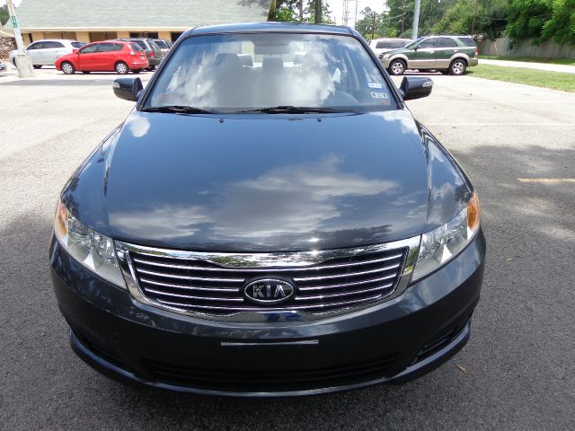 2010 Kia Optima Elk Conversion Van