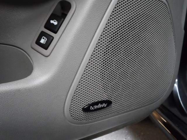 2010 Kia Optima Open-top