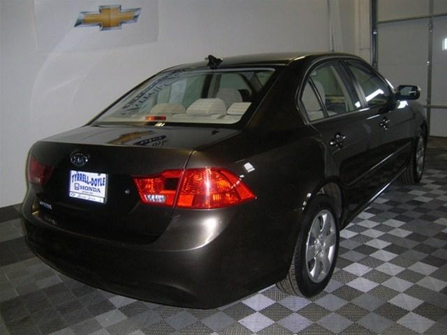2010 Kia Optima Unknown