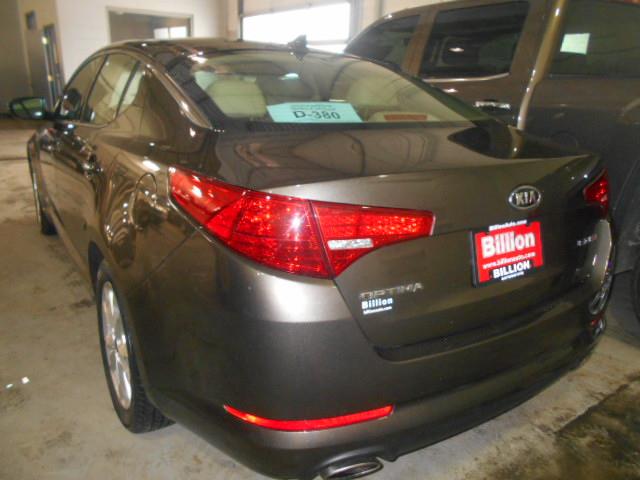 2011 Kia Optima Open-top