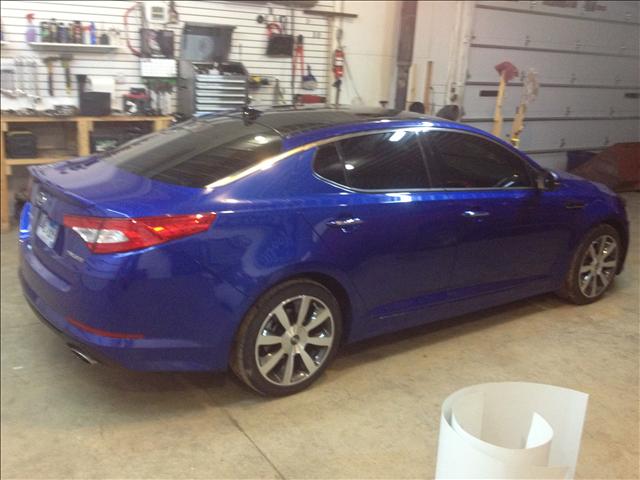 2011 Kia Optima AUTO RWD