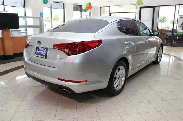 2011 Kia Optima Elk Conversion Van