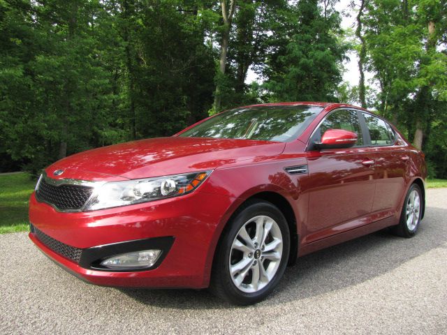2011 Kia Optima Open-top