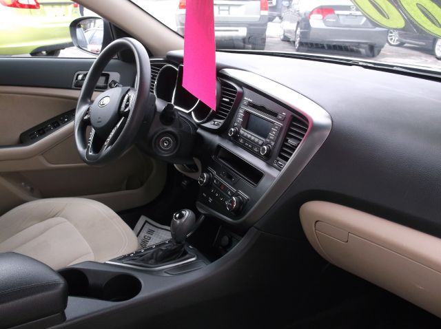 2011 Kia Optima 11275