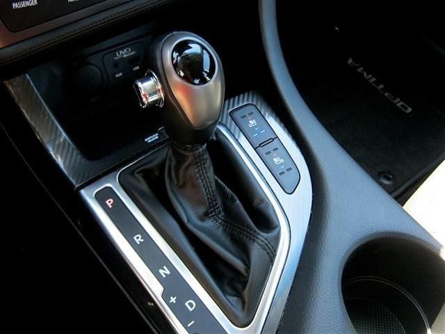 2012 Kia Optima AWD, REAR DVD, Navigation, 3RD ROW, Mem/heat Seats