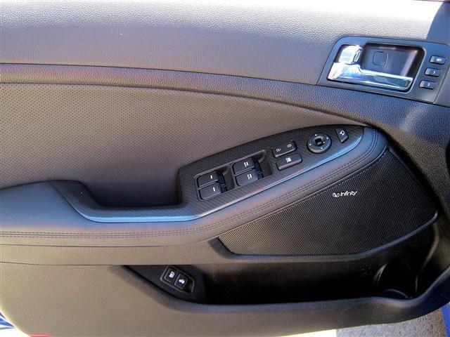 2012 Kia Optima AWD, REAR DVD, Navigation, 3RD ROW, Mem/heat Seats