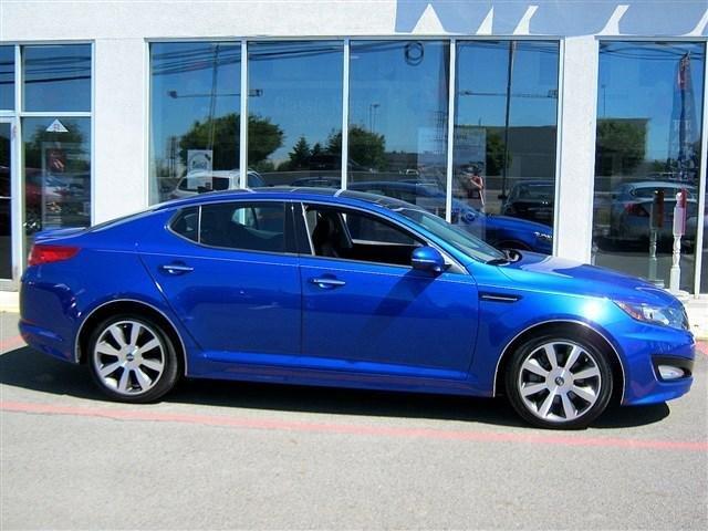 2012 Kia Optima AWD, REAR DVD, Navigation, 3RD ROW, Mem/heat Seats