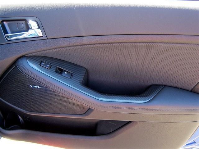 2012 Kia Optima AWD, REAR DVD, Navigation, 3RD ROW, Mem/heat Seats