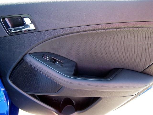 2012 Kia Optima AWD, REAR DVD, Navigation, 3RD ROW, Mem/heat Seats