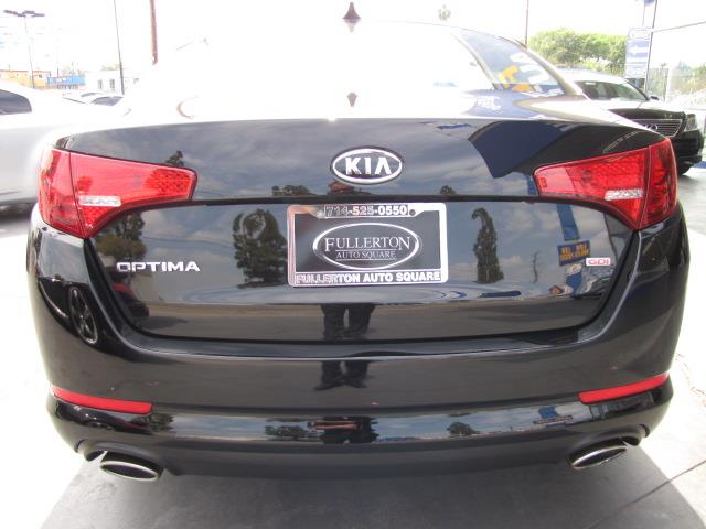 2012 Kia Optima 4dr Sdn Man S