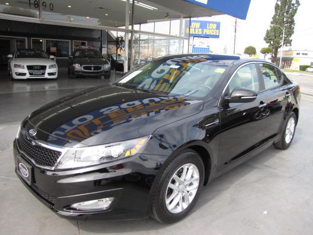 2012 Kia Optima 4dr Sdn Man S