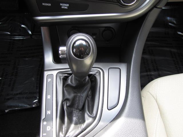 2012 Kia Optima 4dr Sdn Man S