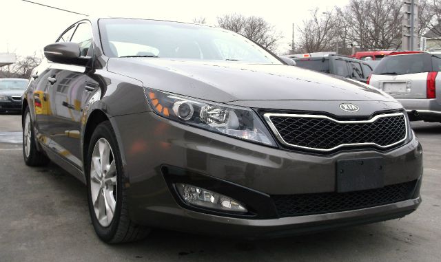 2012 Kia Optima V6 5-speed AT