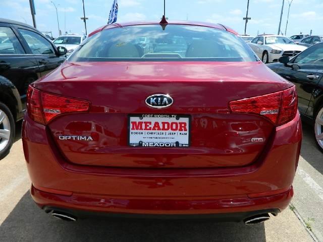 2012 Kia Optima 4dr Sdn Man S