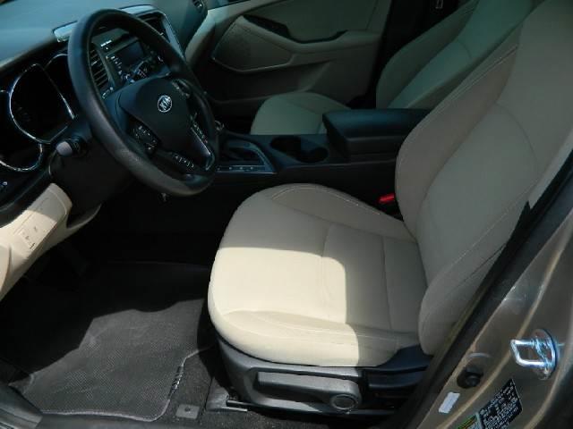2012 Kia Optima 4dr Sdn Man S