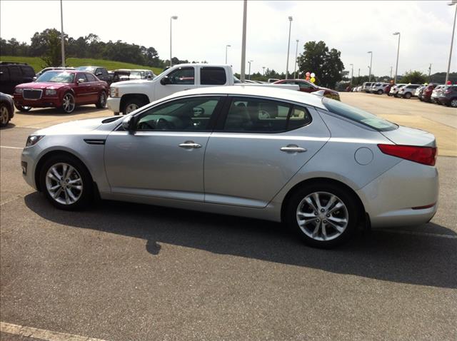 2012 Kia Optima Open-top