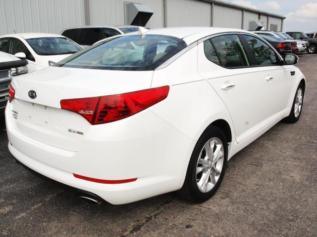 2012 Kia Optima Open-top