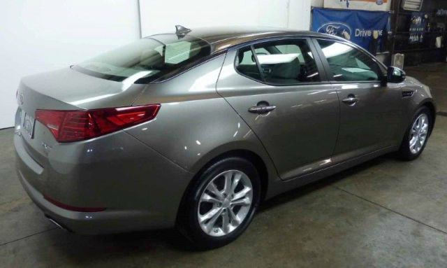 2012 Kia Optima Open-top