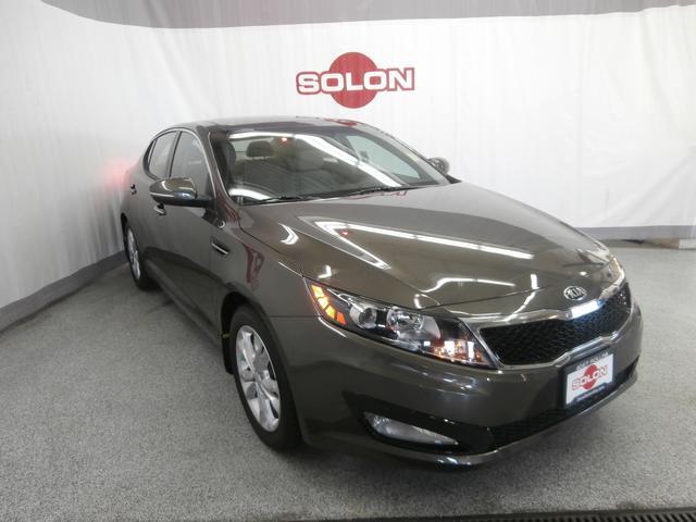 2013 Kia Optima Open-top