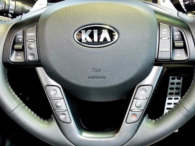 2013 Kia Optima AWD, REAR DVD, Navigation, 3RD ROW, Mem/heat Seats