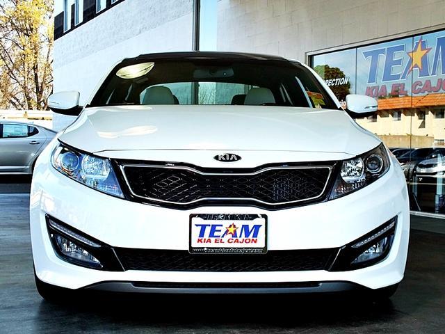 2013 Kia Optima AWD, REAR DVD, Navigation, 3RD ROW, Mem/heat Seats