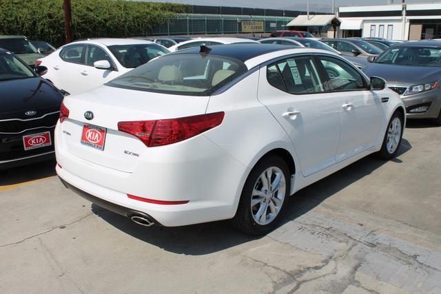 2013 Kia Optima Open-top