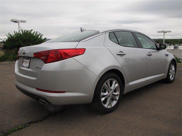 2013 Kia Optima Open-top