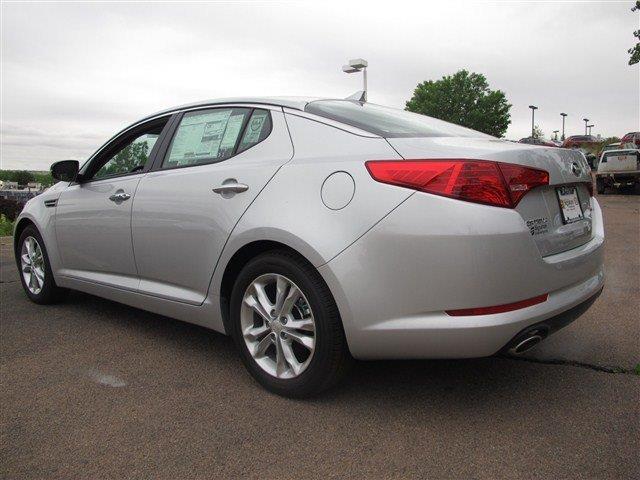 2013 Kia Optima Open-top