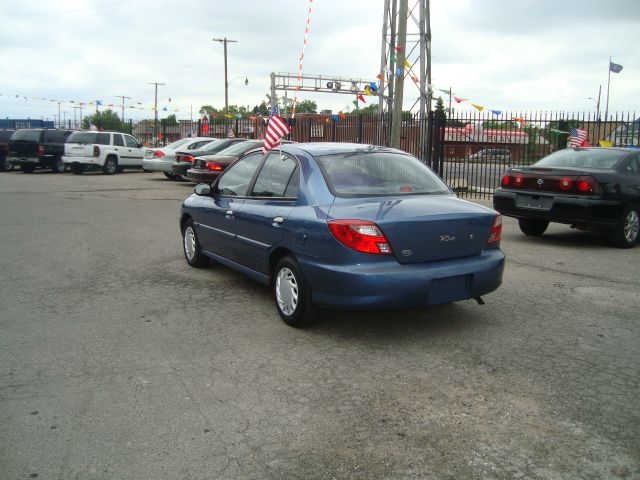 2001 Kia Rio Unknown