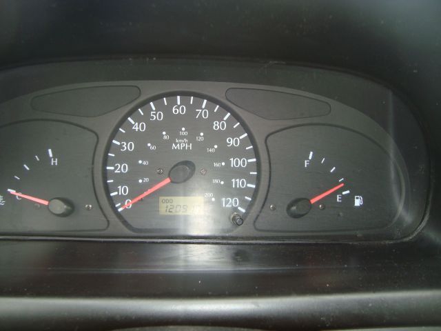 2001 Kia Rio Unknown
