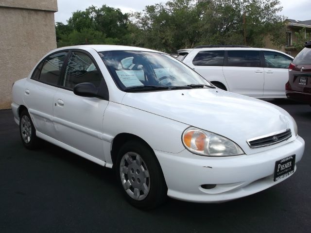 2002 Kia Rio 3.5tl W/tech Pkg