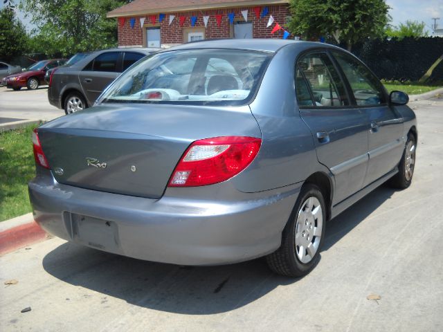 2002 Kia Rio 3.5tl W/tech Pkg