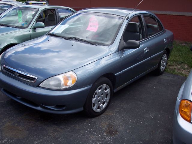 2002 Kia Rio 3.5tl W/tech Pkg