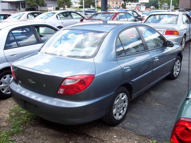 2002 Kia Rio 3.5tl W/tech Pkg