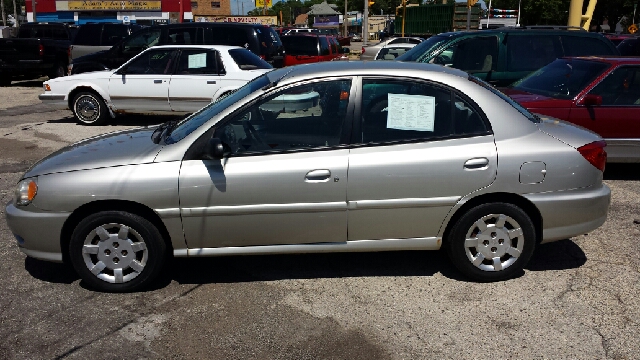 2002 Kia Rio 3.5tl W/tech Pkg