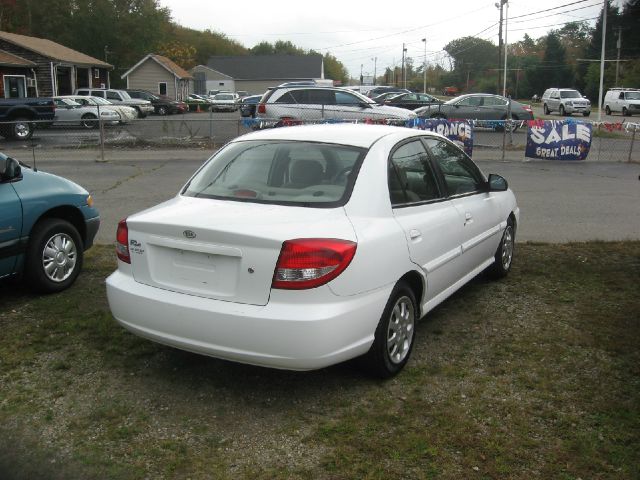 2003 Kia Rio 3.5tl W/tech Pkg