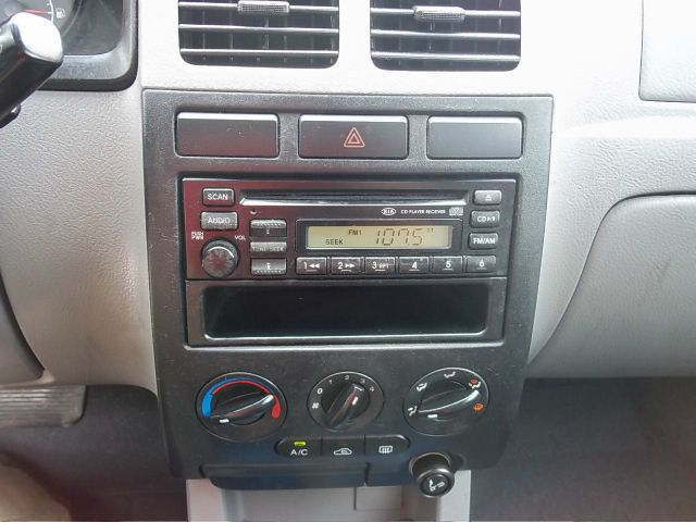 2003 Kia Rio 3.5tl W/tech Pkg