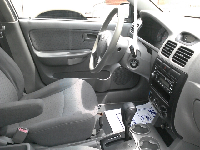 2004 Kia Rio 3.5tl W/tech Pkg