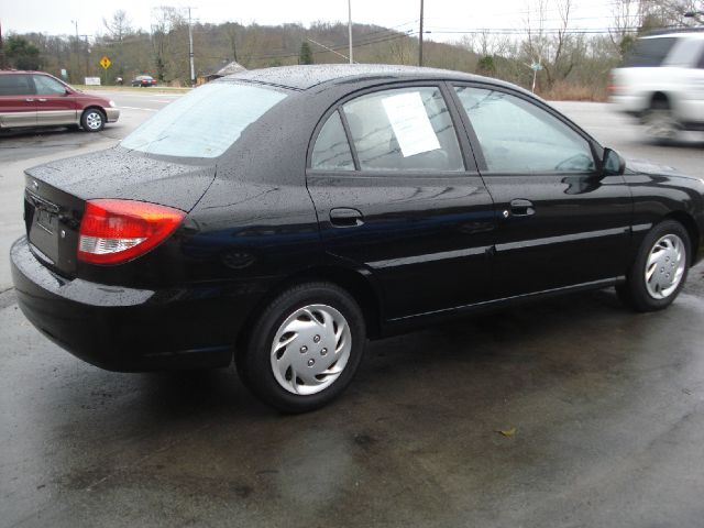2004 Kia Rio 3.5tl W/tech Pkg