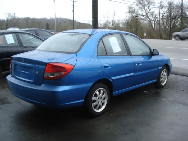 2004 Kia Rio 3.5tl W/tech Pkg