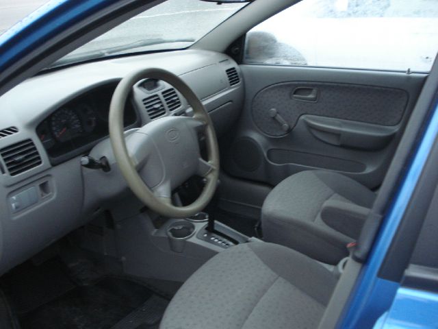2004 Kia Rio 3.5tl W/tech Pkg